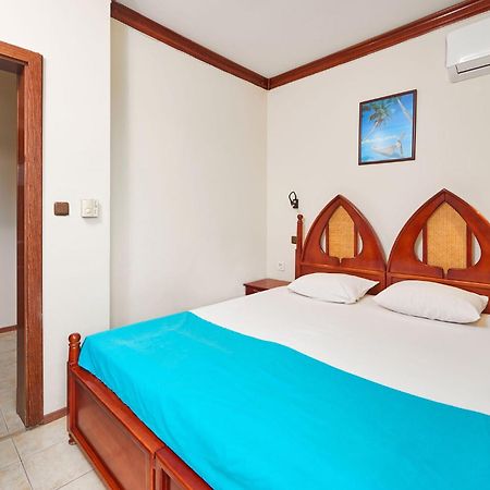 Hotel Manz 2 Pomorie Exterior photo